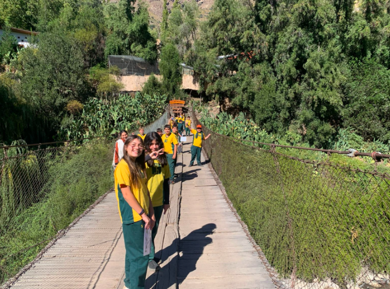 Visita educativa: Colegio San Felipe Diácono se conecta con la fauna nativa en Refugio Animal Cascada